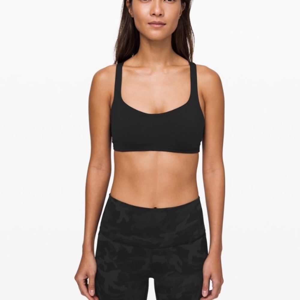 FREE TO BE WHITE AND BLACK LULULEMON SPORTS BRA